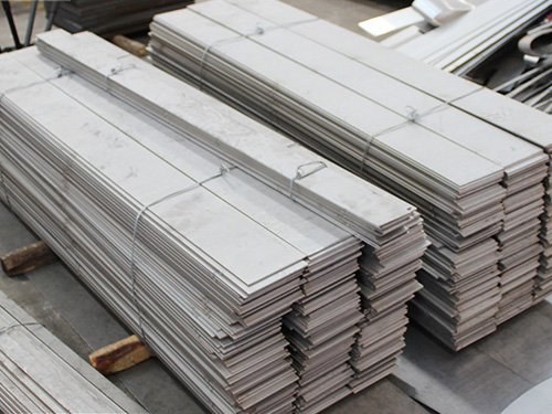 Stainless steel slitted flat steel